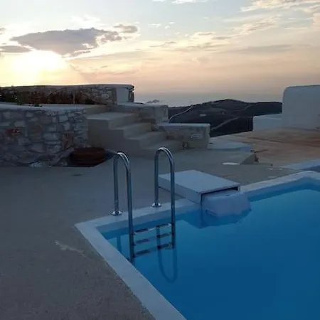 Elliah Moni Christou Dasous